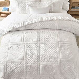 LoveShackFancy Bow Heart Patchwork Quilt Full / Queen Bedding White NWT